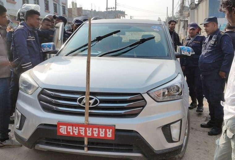 रास्वपा उम्मेदवारको गाडीले ठक्कर दिँदा ४ वर्षीय बालिकाको मृत्यु